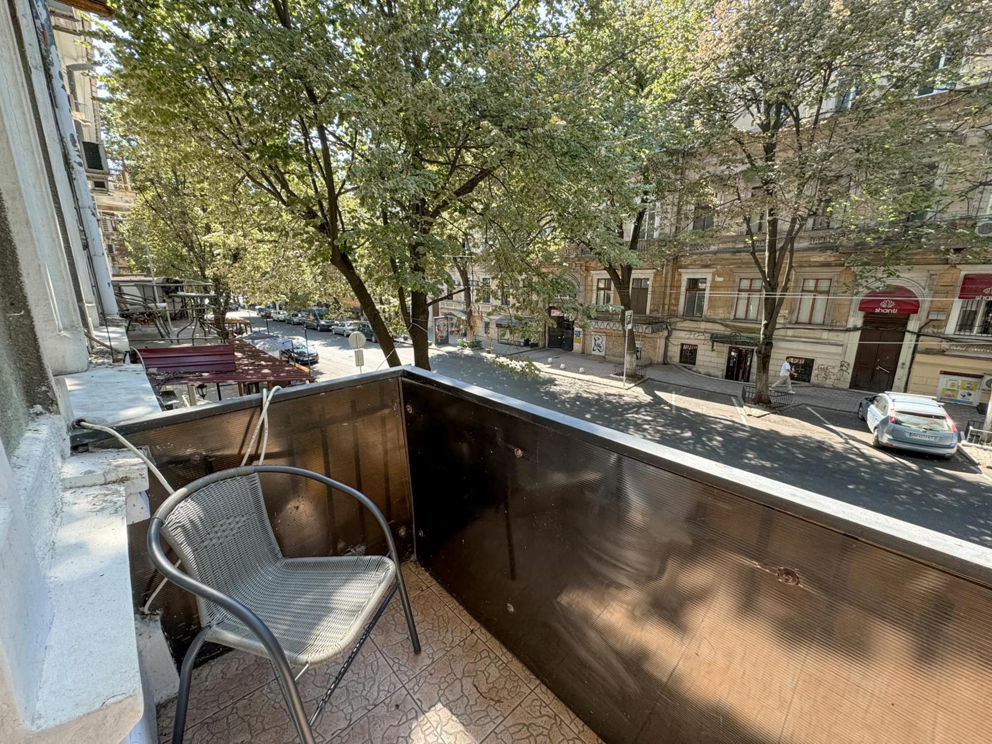 Apartments White Pearl Sadova Odesa Exterior photo